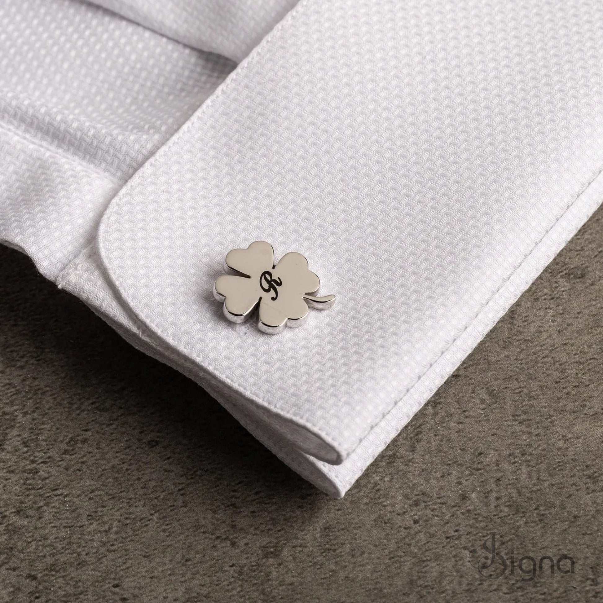 Signa™ Custom Name Four-Leaf Clover Cufflinks - Groomsmen Gift