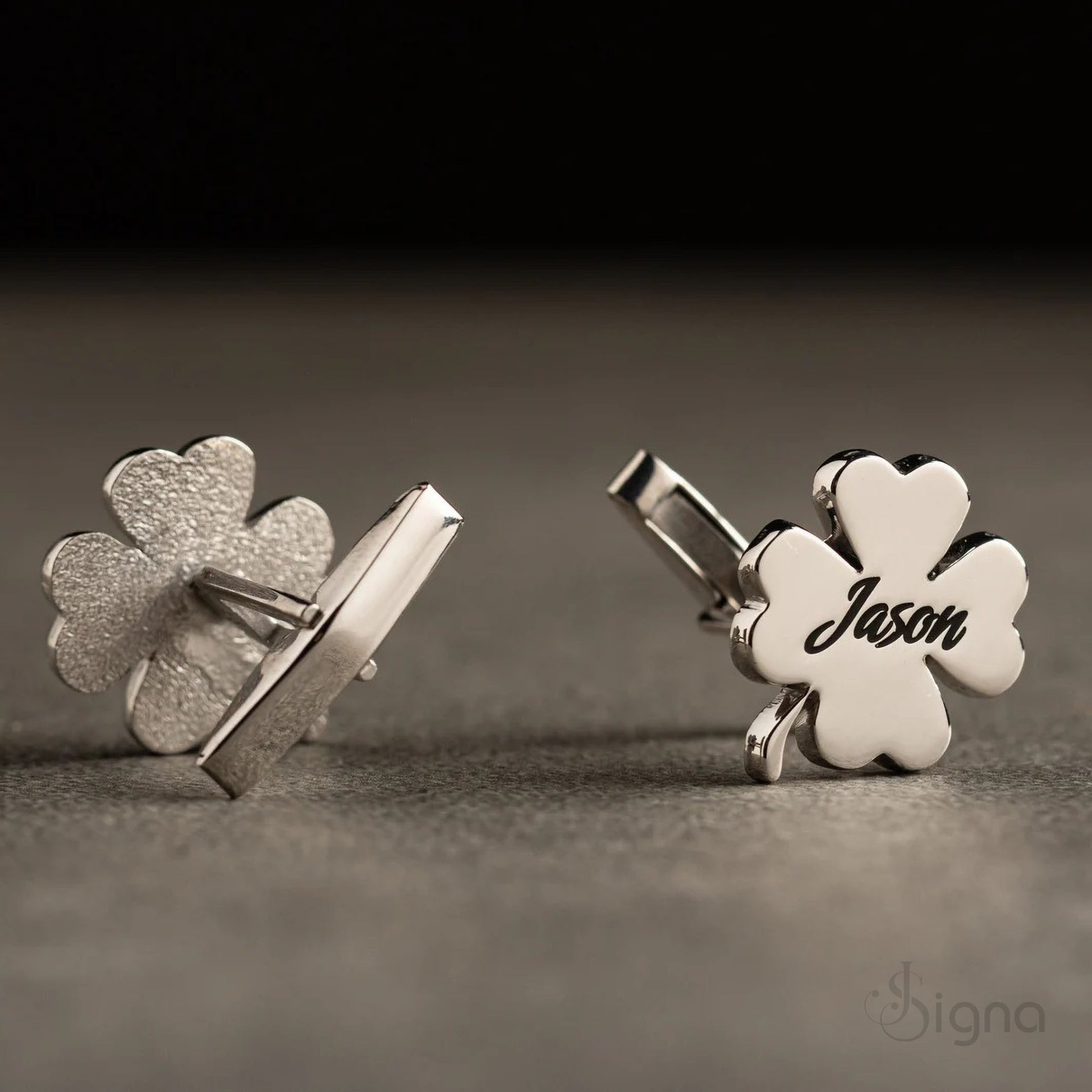Signa™ Custom Name Four-Leaf Clover Cufflinks - Groomsmen Gift