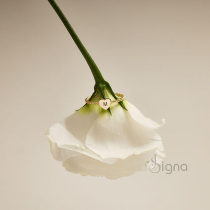 Signa personalised heart initial ring in 18K gold plating