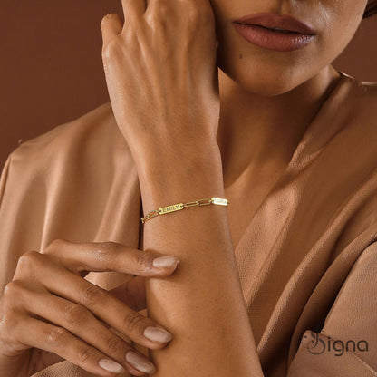 Signa™ Personalized Multi-Name Paperclip Chain Bracelet