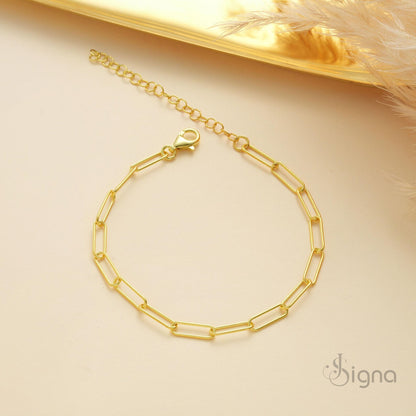 Signa™ Personalized Multi-Name Paperclip Chain Bracelet