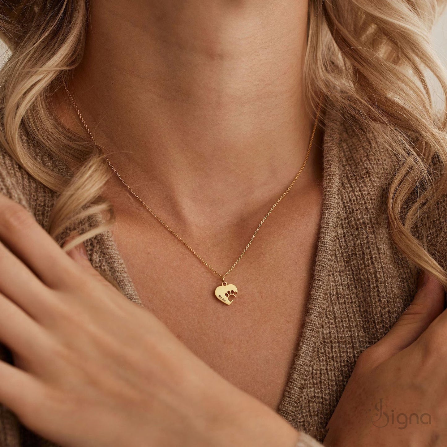 personalized pet name paw cut heart pendant necklace delicate minimalist pet lover jewelry